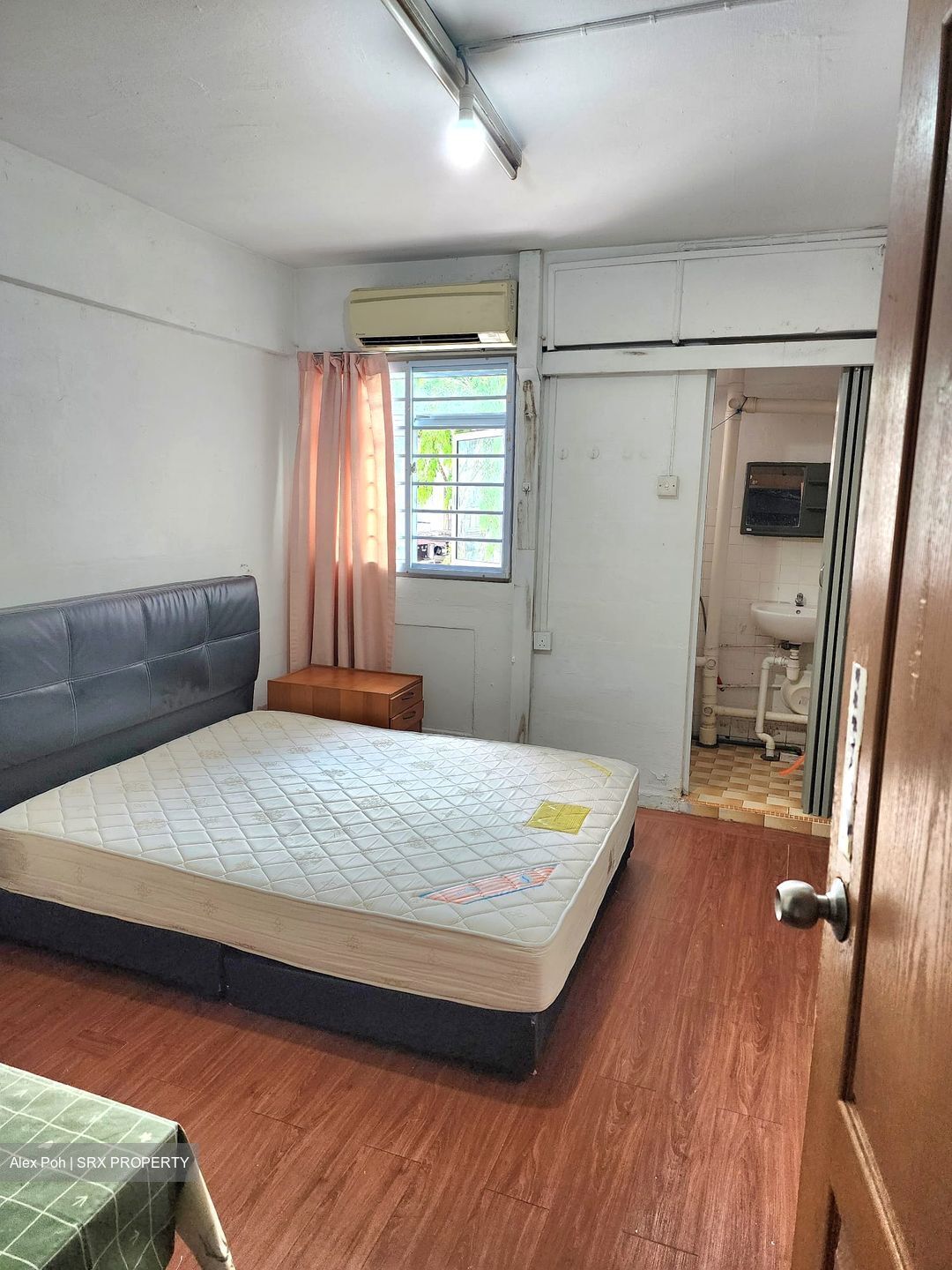 Blk 352 Clementi Avenue 2 Shopping Centre (Clementi), HDB 3 Rooms #564702701